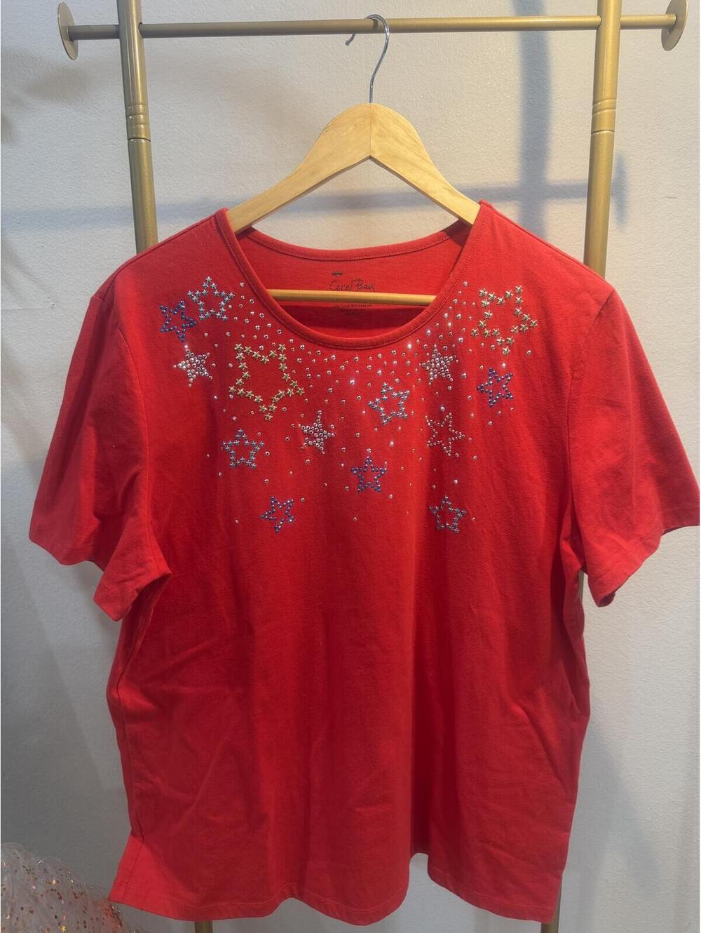 XL CORAL BAY Red patriotic Ter celebrating the 4th of July